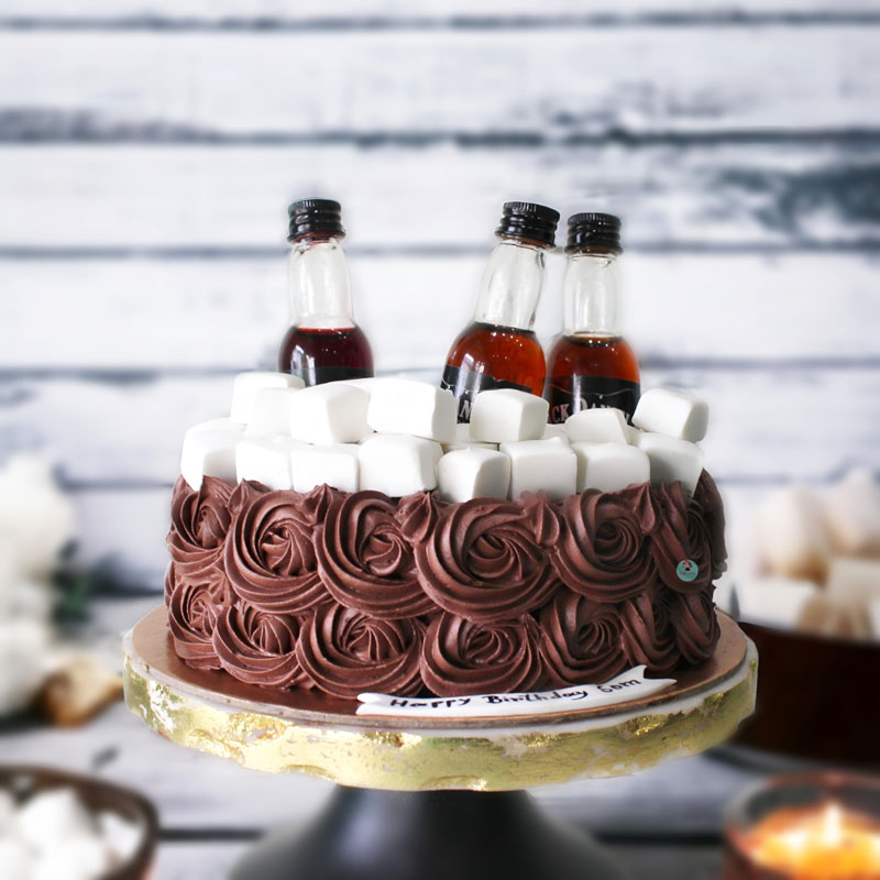 Chocolate-Alcohol-Bottle-Cake